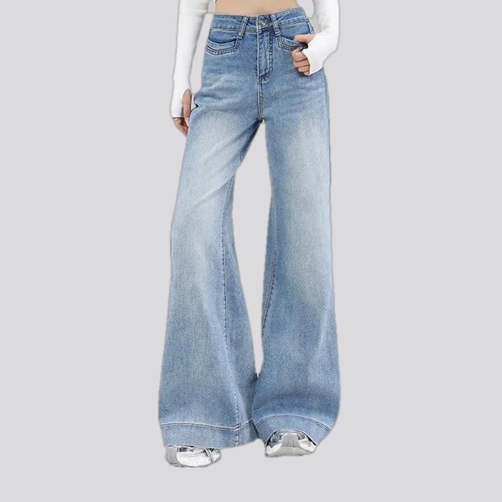 Light whiskered wide fit women's jeans